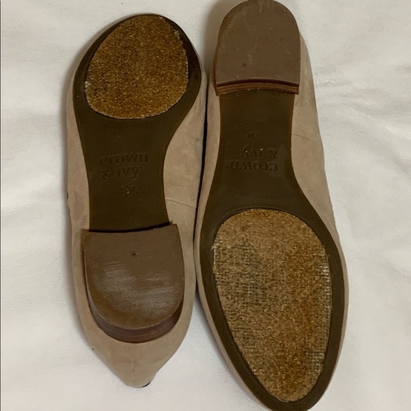 Crown & Ivy flats tan with black accents. Like new - Picture 6 of 6